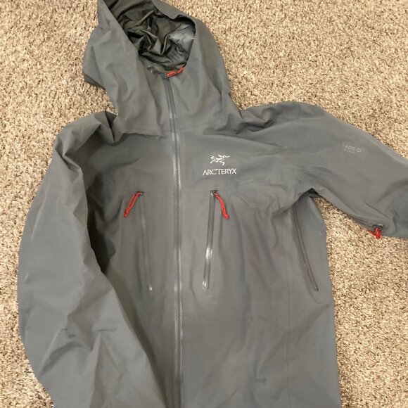 Arc teryx Alpha LT Gore-Tex Pro Jacket - Picture 1 of 11